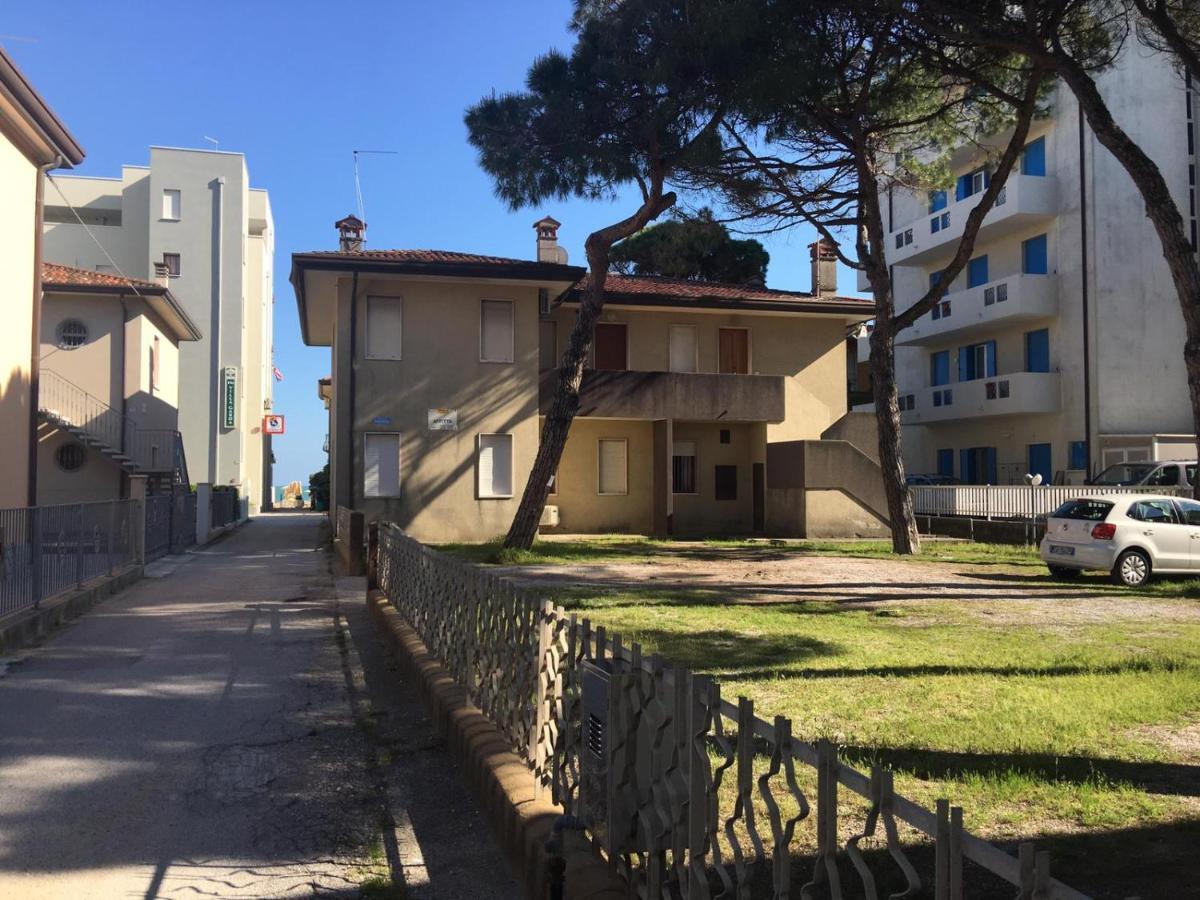 Appartamento Dalmazia 10 Lido di Jesolo Exteriör bild